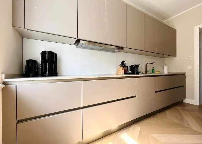 Luxury / 3-raum-suite An Der Frauenkirche / 6 Appartamento Dresda