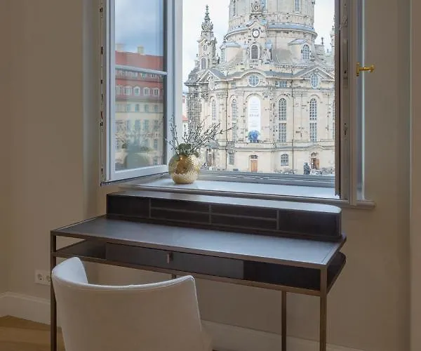 Luxury / 3-raum-suite An Der Frauenkirche / 6